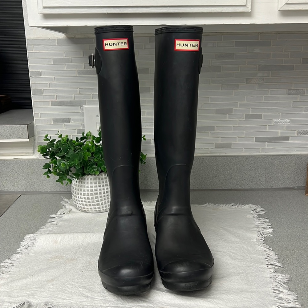 Hunter Rain Boots - Matte Black - Tall
